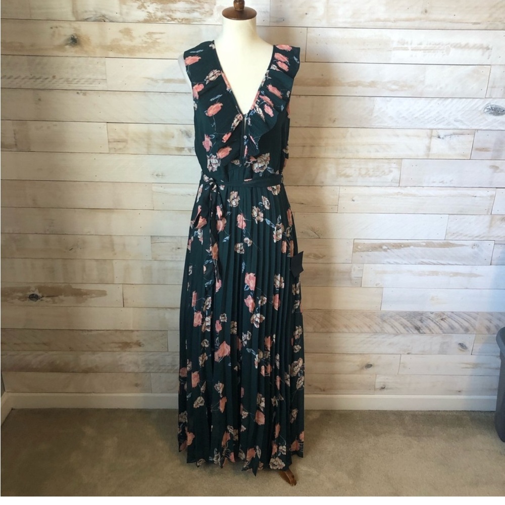 Lulu's Green Floral Maxi Dress - Picture 2 of 8